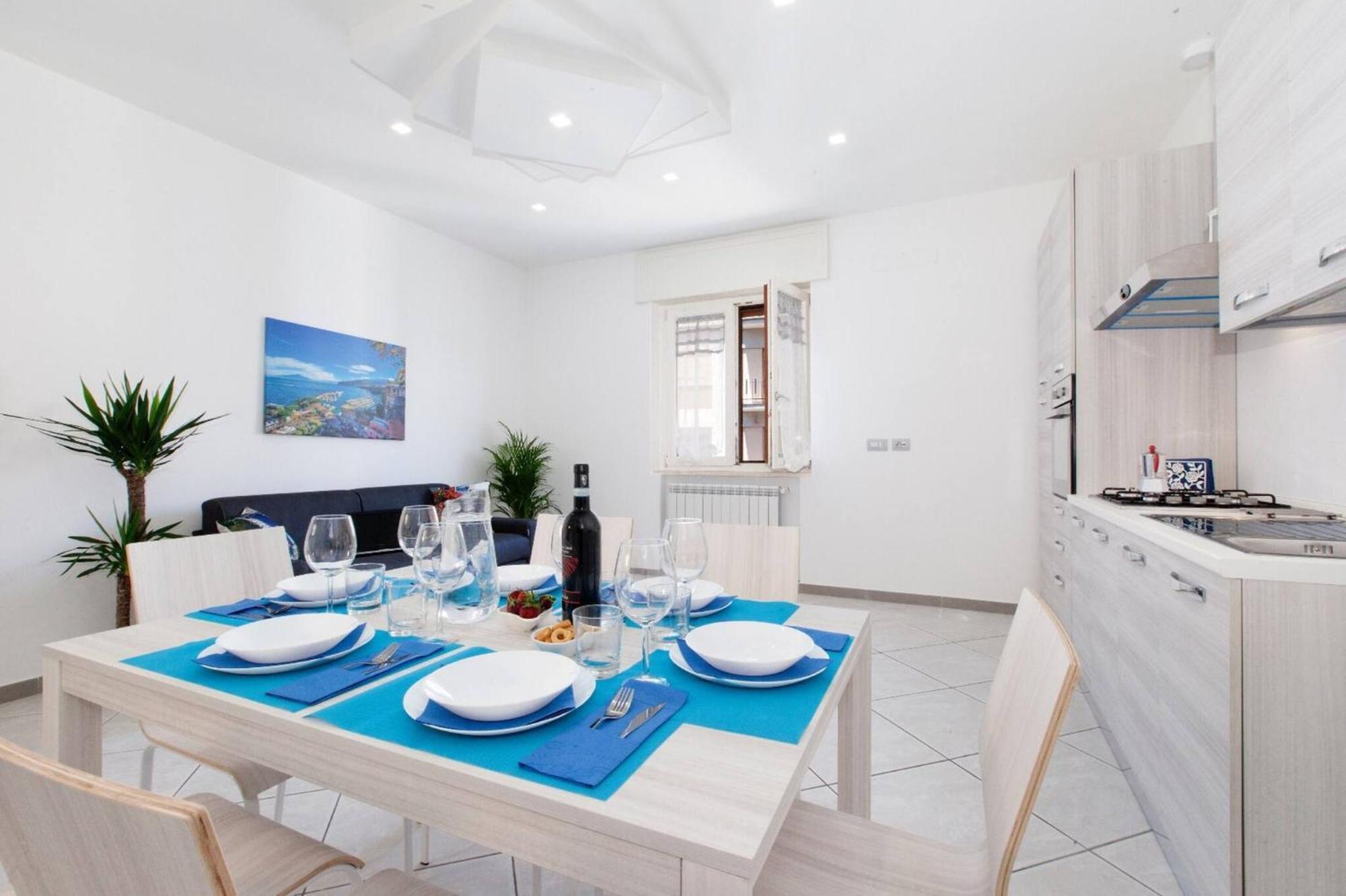 Lux Fabulous Sorento Apartment